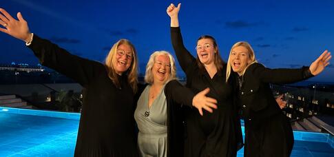 Jubel über die Auszeichnung. 