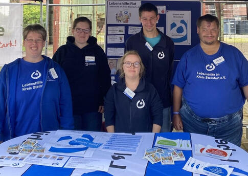 Der Lebenshilfe Rat Kreis Steinfurt (v.li.n.re.): Anna Pletzer, Franziska Lenkeit, Maja Heilker, Linus Uhlenbrock, Maik Lorenz